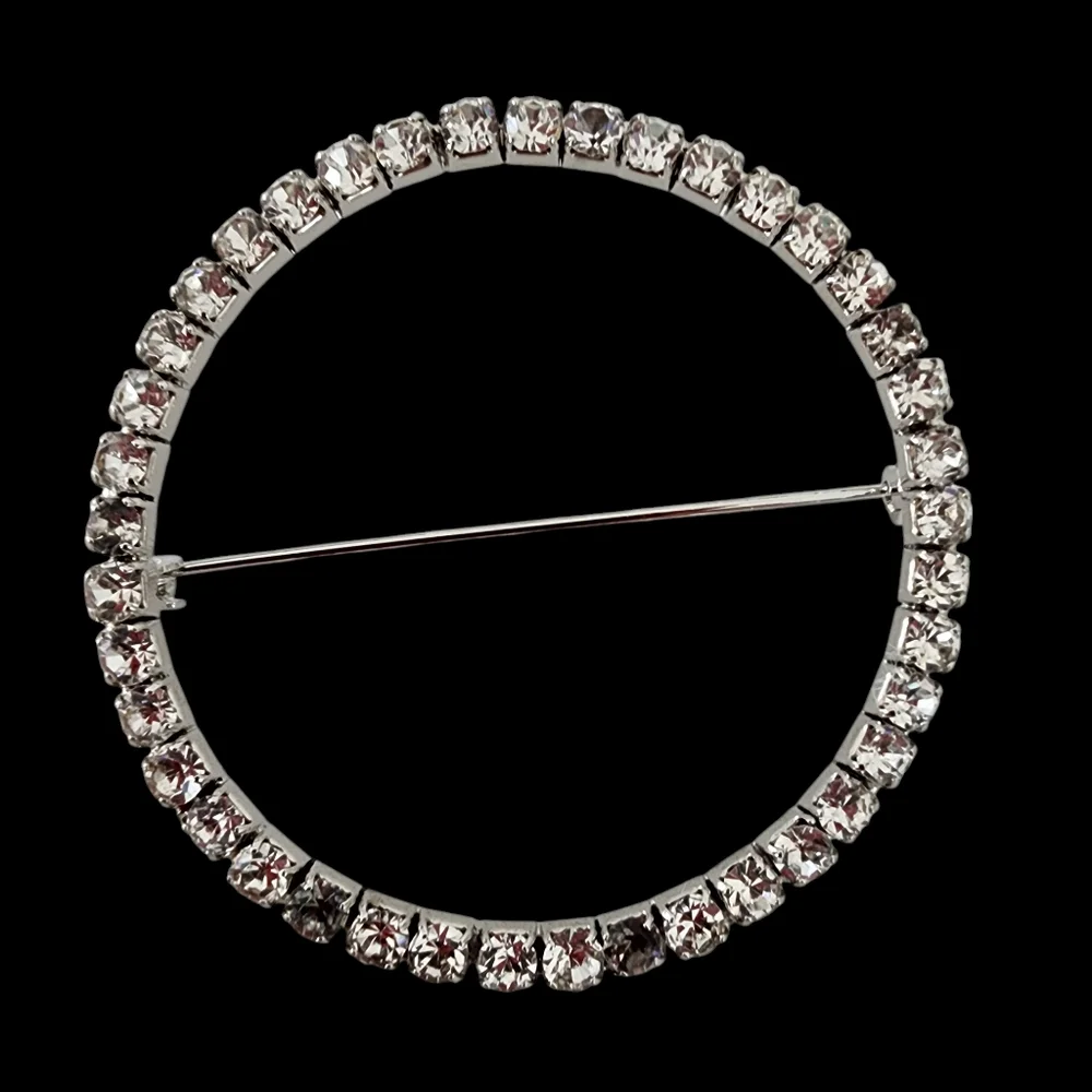 Vintage Brooch Pin Rhinestone circle brooch silver tone